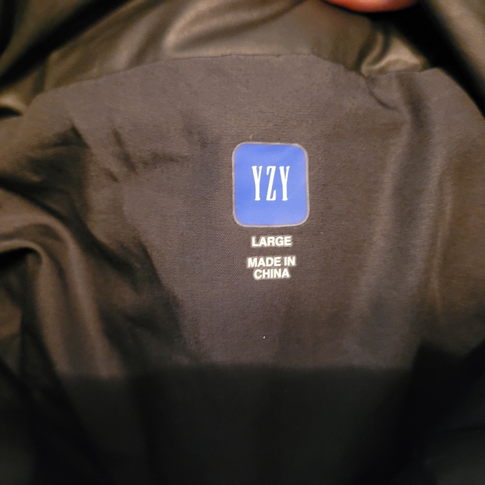 Gap Yeezy Rounded Jacket - Picture 4 of 4